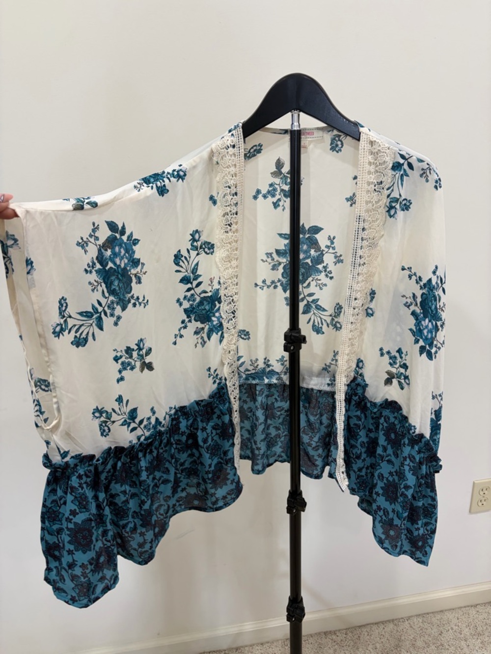Floral Lace Trim Kimono - Teal & Cream